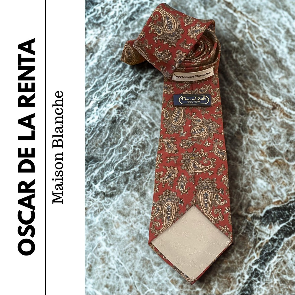 Vintage Oscar de la Renta Elegant Paisley Tie in Red and Gold
